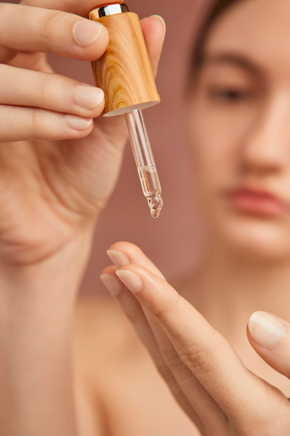 Чому пептиди — головний інгредієнт у догляді за шкірою